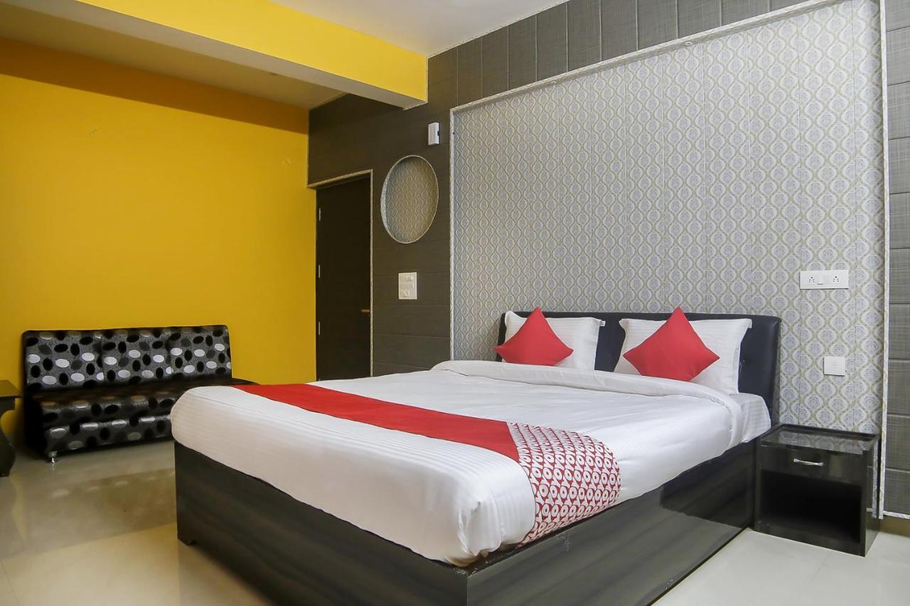 Oyo 30488 Satkar Hotel Pithoragarh Экстерьер фото